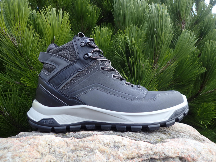 Qechua SH500 X-Warm Mid Waterproof Snow Hiking Boots