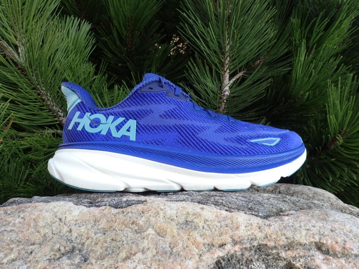 Hoka Clifton 9