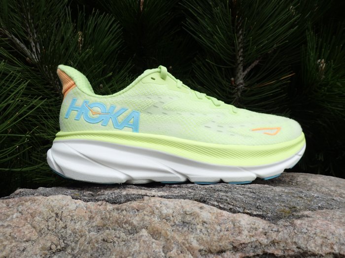 Hoka Clifton 9