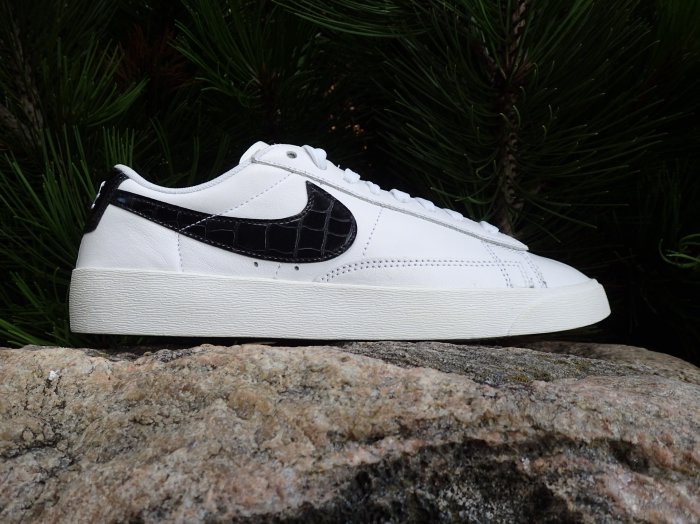 Nike Blazer Low Sportiniai batai moterims 