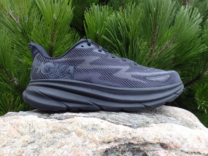 Hoka Clifton 9