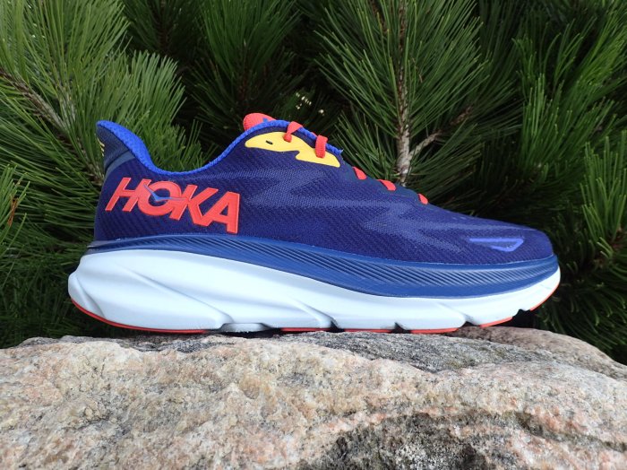 Hoka Clifton 9
