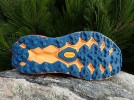 Hoka Speedgoat 5