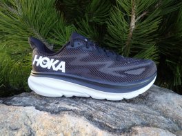 Hoka Clifton 9