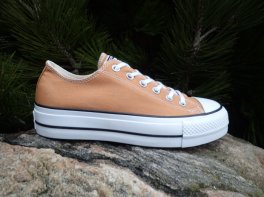 Converse Chuck Taylor All Star Lift Platform