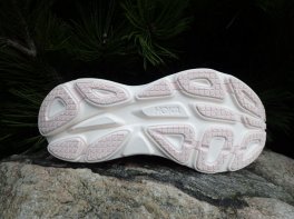 Hoka Bondi 8