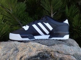 Adidas Rivalry Low