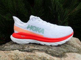 Hoka Mach 4
