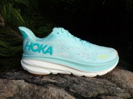 Hoka Clifton 9 