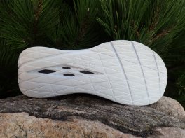 Hoka Carbon X