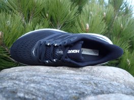 Hoka Arahi 5