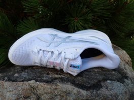Asics Gel-Tactic 13
