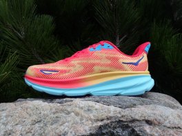 Hoka Clifton 9