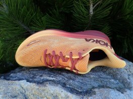 Hoka Clifton 9