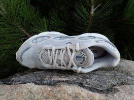 Adidas Astir SN sportiniai batai universalūs