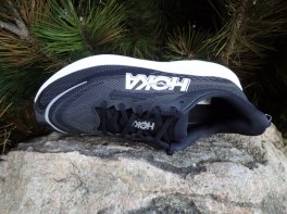 Hoka Skyflow
