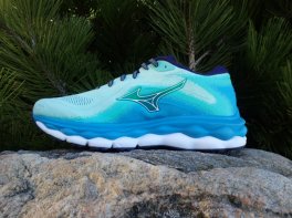 Mizuno Wave Sky 7
