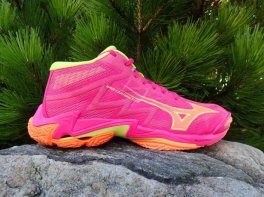 Mizuno Wave Lightning Elite