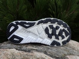 Hoka Arahi 6