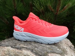 Hoka Clifton 7 