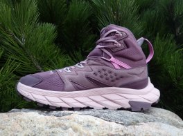 Hoka Anacapa Breeze