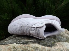 Hoka Bondi 8