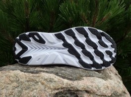 Hoka Clifton 8