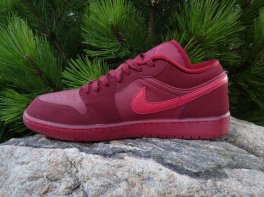 Air Jordan 1 Low
