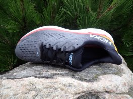 Hoka Clifton 8