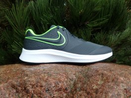 Nike Star Runner 2