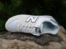 New Balance 574