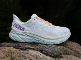 HOKA Clifton 8