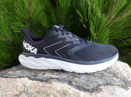 Hoka Arahi 5