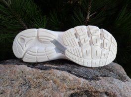 Adidas Astir SN sportiniai batai universalūs