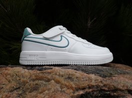 Nike Force 1 Low 