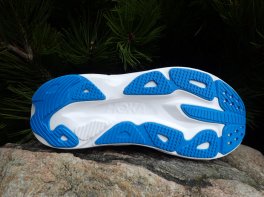 Hoka Skyflow