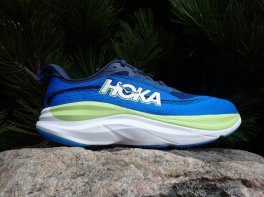 Hoka Skyflow