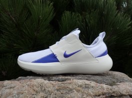 Nike Vmns E- Series AD