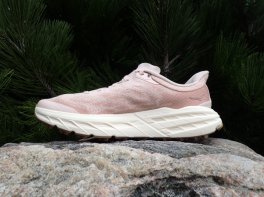 Hoka speedgoat 5