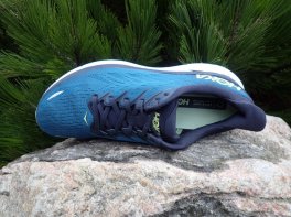 Hoka Clifton 8