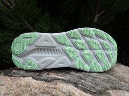 Hoka Clifton 9