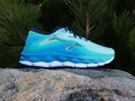Mizuno Wave Sky 7