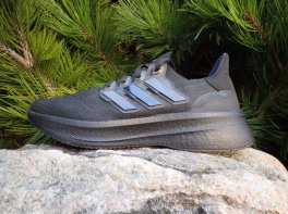 Adidas Ultraboost 5