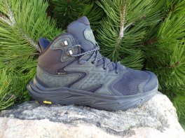 Hoka Anacapa Breeze Mid