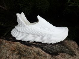 Hoka Restore