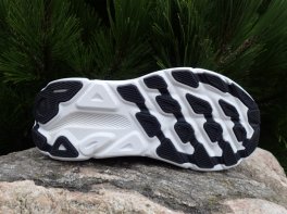 Hoka Clifton 9