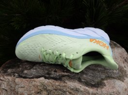Hoka Clifton 8