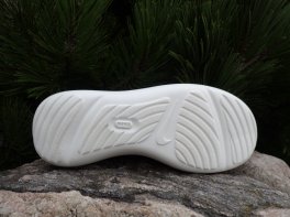 Nike Vmns E- Series AD