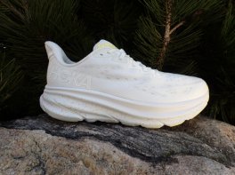 Hoka Clifton 9