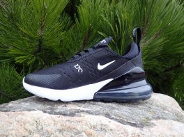 Nike Air Max 270